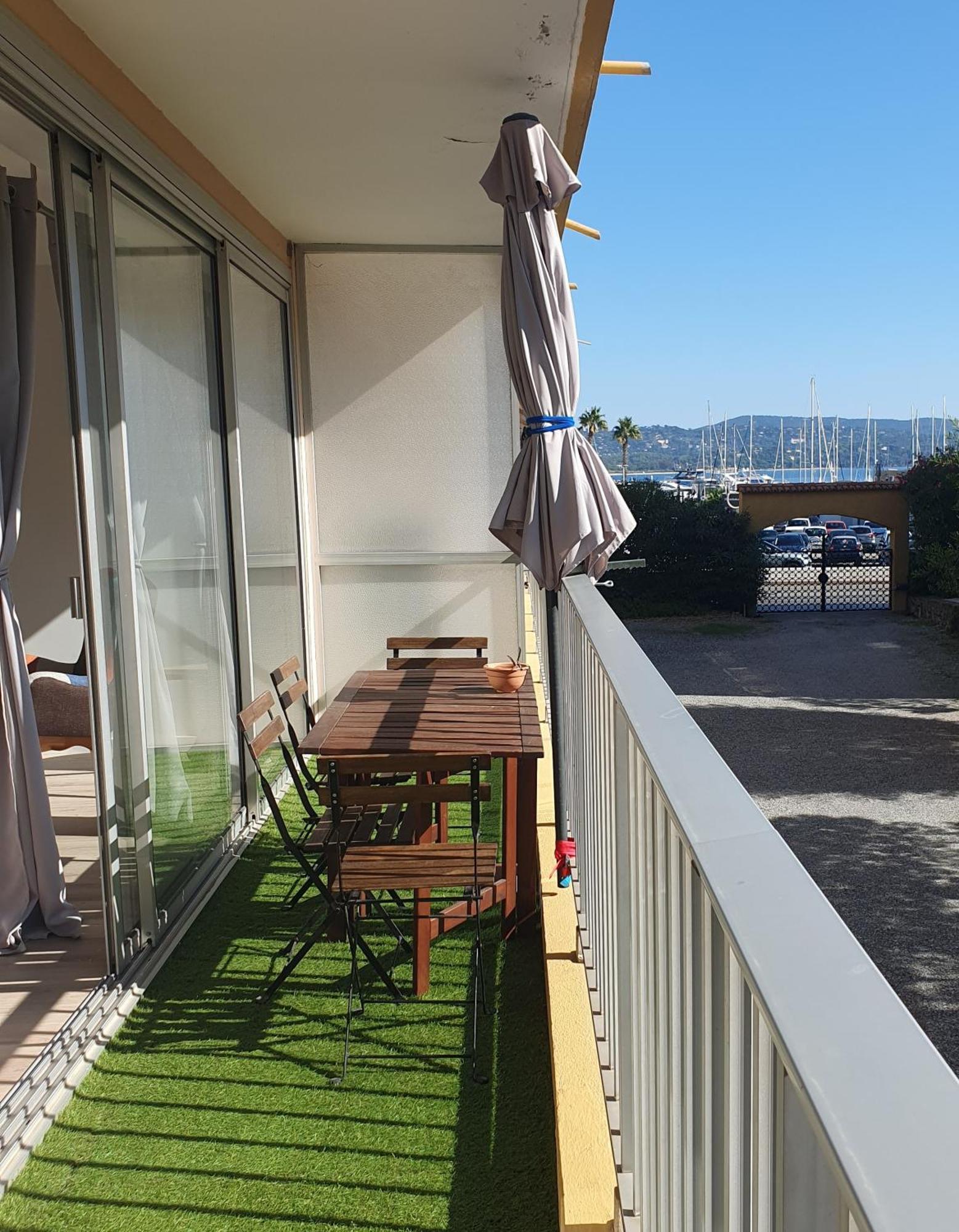 Appartement Port De Cavalaire Extérieur photo